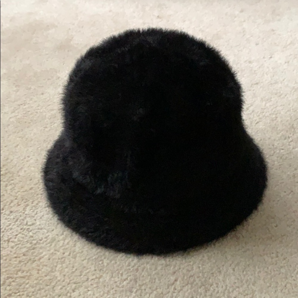 Urban outfitters bucket hat